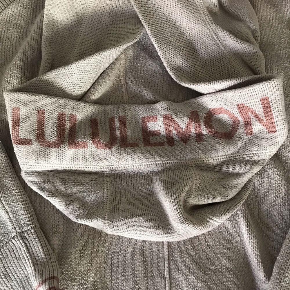 Lulu Lemon hoodie